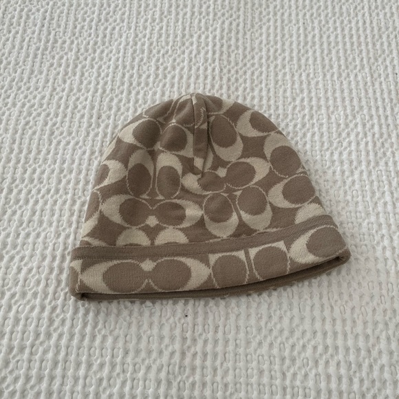 Coach Hat & Scarf Set - Picture 4 of 6